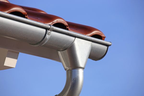 Cost of Steel Gutters Service in Columbia