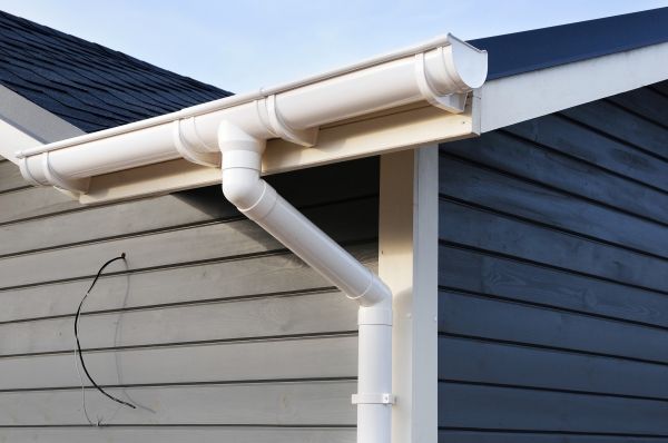 Cost of PVC Rain Gutter Installation in Columbia